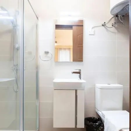 Beautiful Opposite Qawra Promenade & Wifi By 360 Estates
